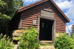 New England hikers' cabin
